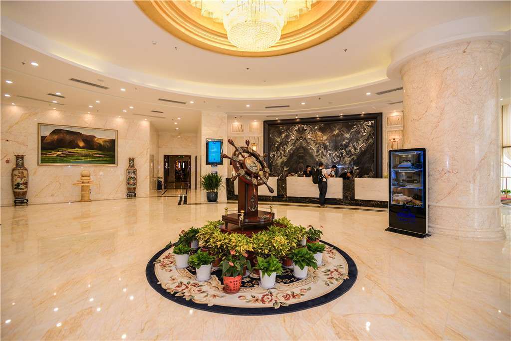 Days Hotel & Suites Shishi Quanzhou  Interior foto