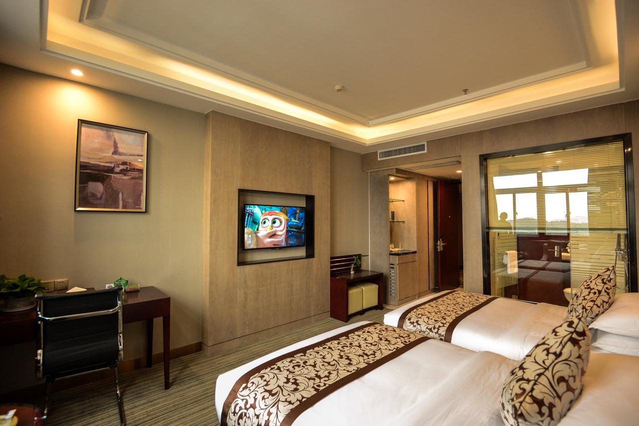 Days Hotel & Suites Shishi Quanzhou  Exterior foto