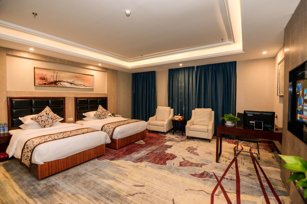 Days Hotel & Suites Shishi Quanzhou  Exterior foto